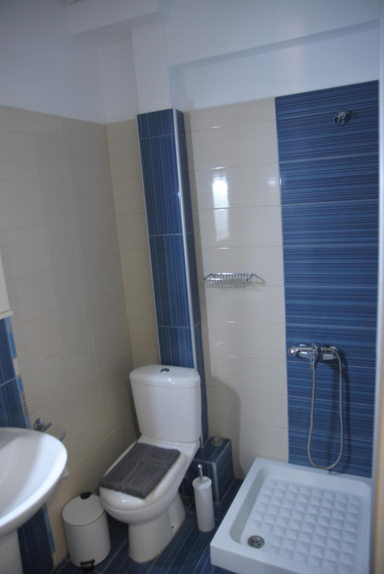 Light Blue Paralia Apartments Esterno foto