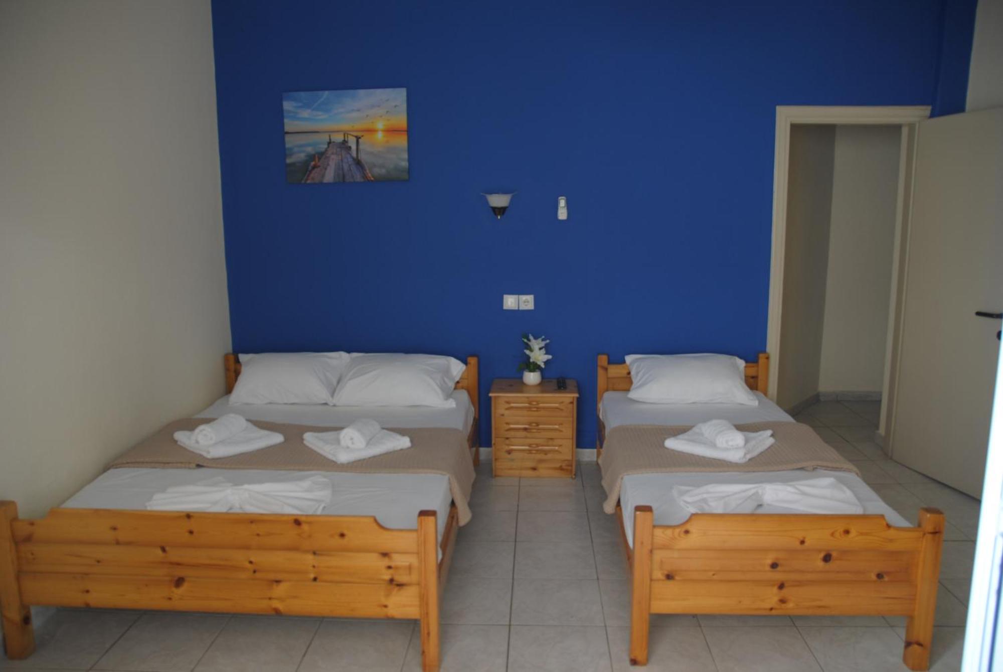 Light Blue Paralia Apartments Esterno foto